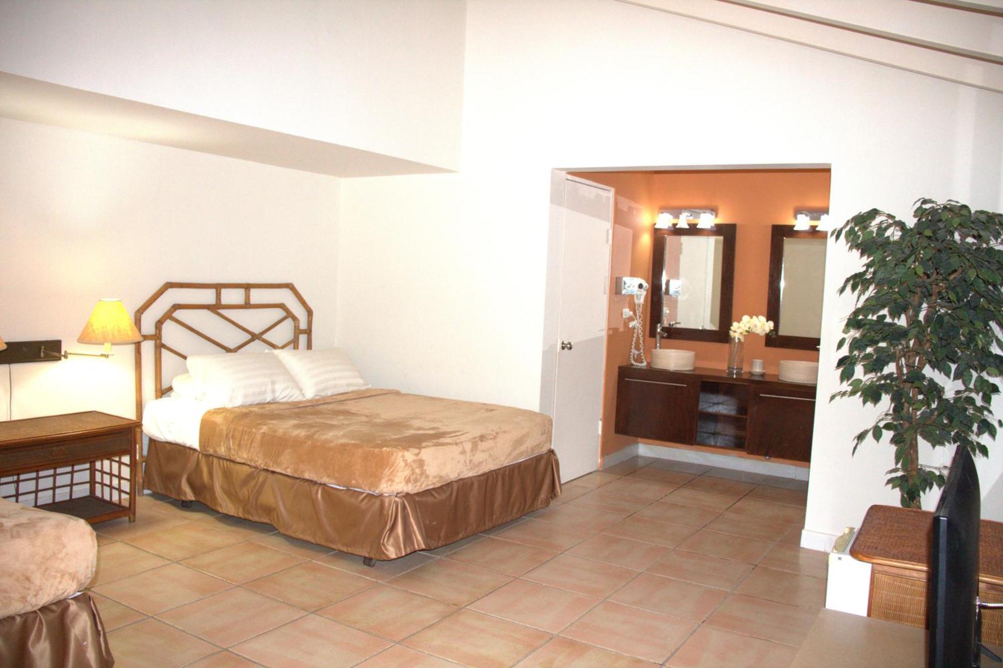 Private Family Room In Coronado Luxury Club & Suites Playa Coronado Eksteriør billede